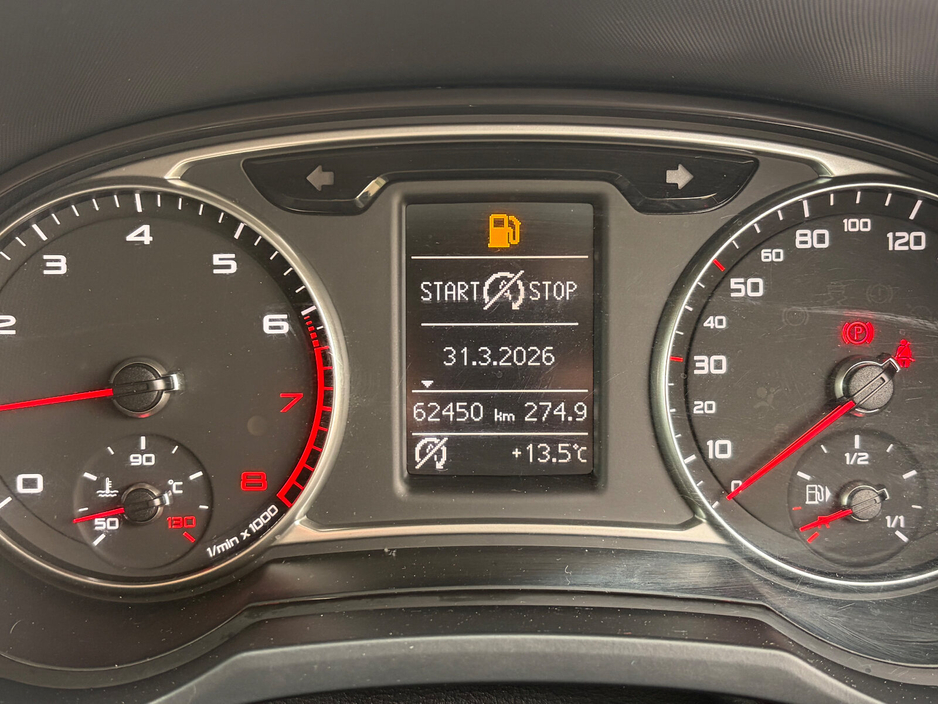 2016 Audi A1 - image 4