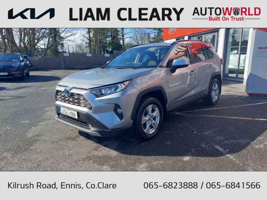 2021 Toyota Rav4 - image 4