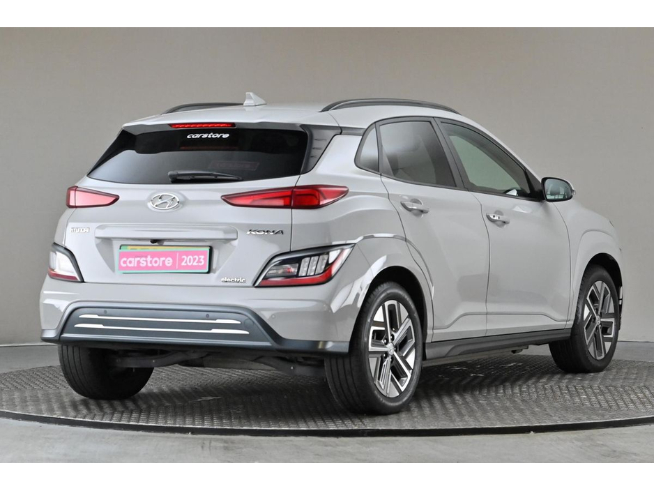 2023 Hyundai Kona - image 9