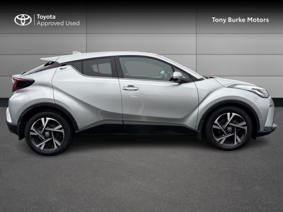 2022 Toyota C-HR - Sport Edition - 1.8 Automatic - NCT 2028 - Full TOYOTA Service History - EUR 190 Tax // Remote Central Locking // Front Electric Windows // Rear Electric Windows // Electric Mirrors // Power Folding €27,599