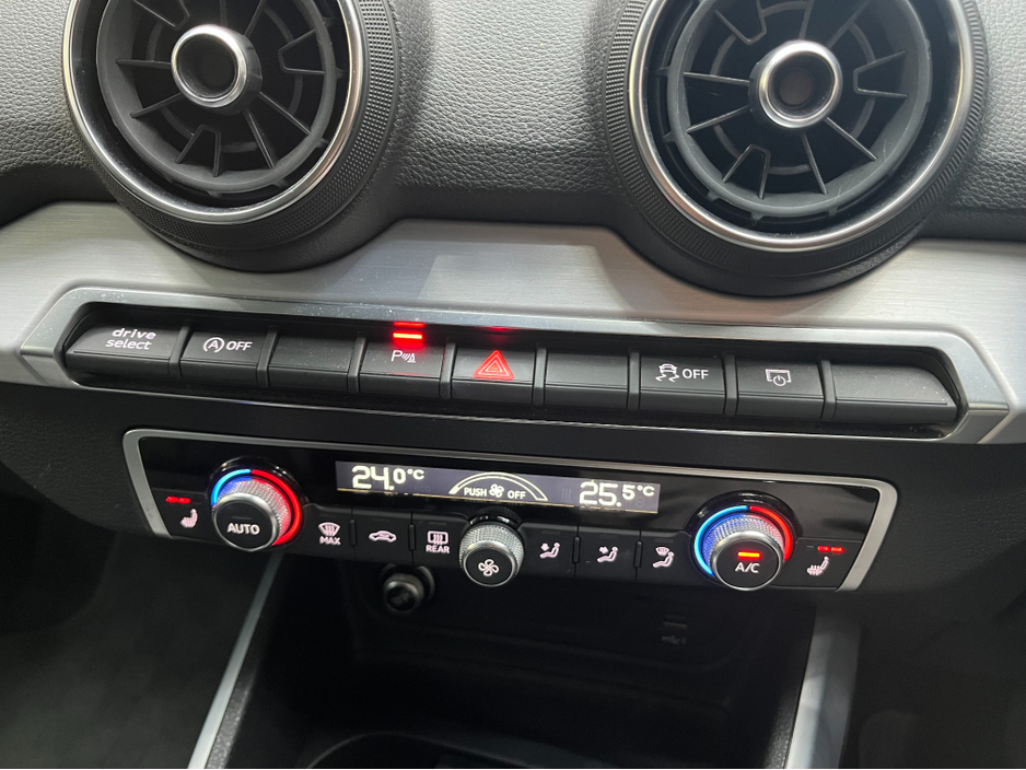 2020 Audi Q2 - image 18