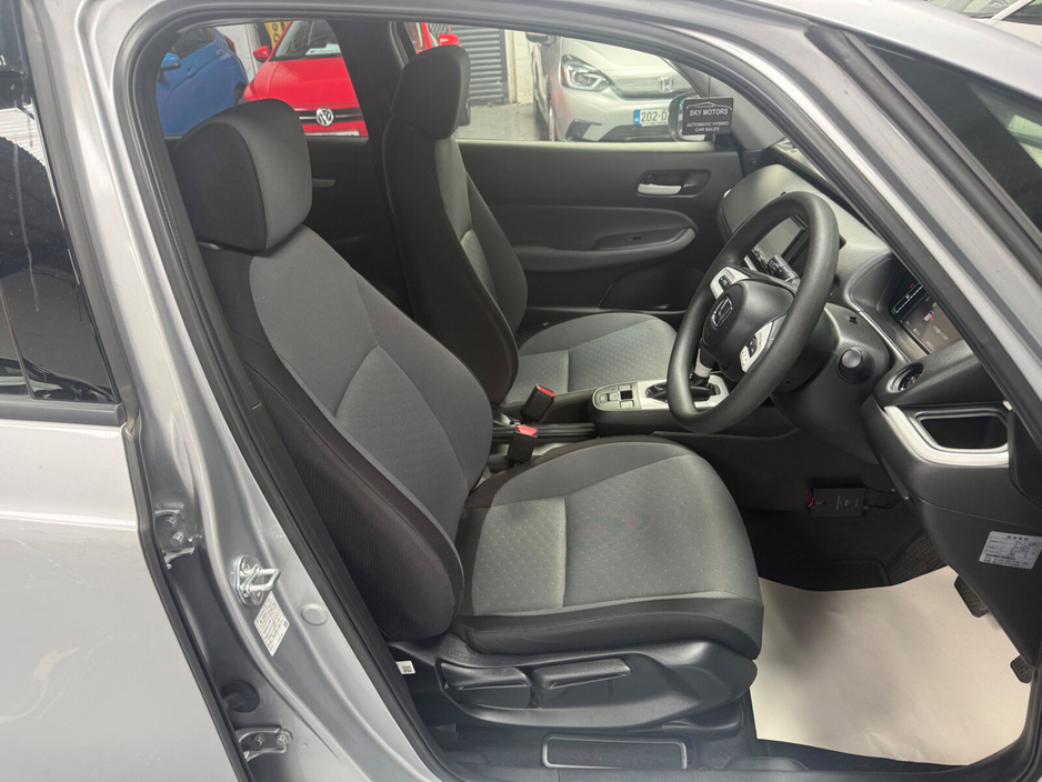 2020 Honda Jazz - image 21