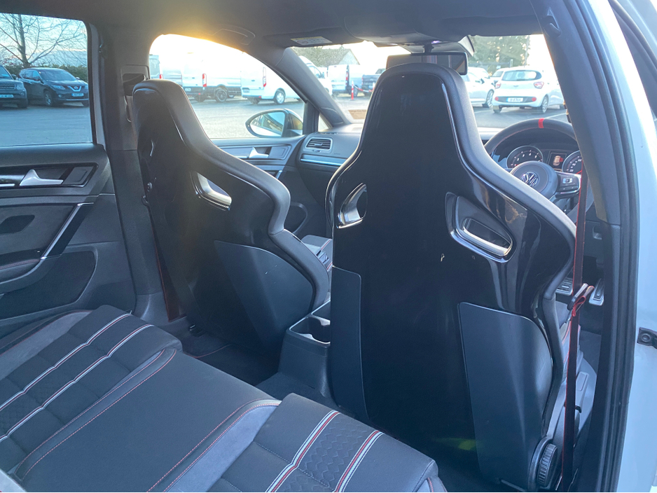 2016 Volkswagen Golf GOLF GTI CLUBSPORT TRACK EDITION 2016 (162) €24,995