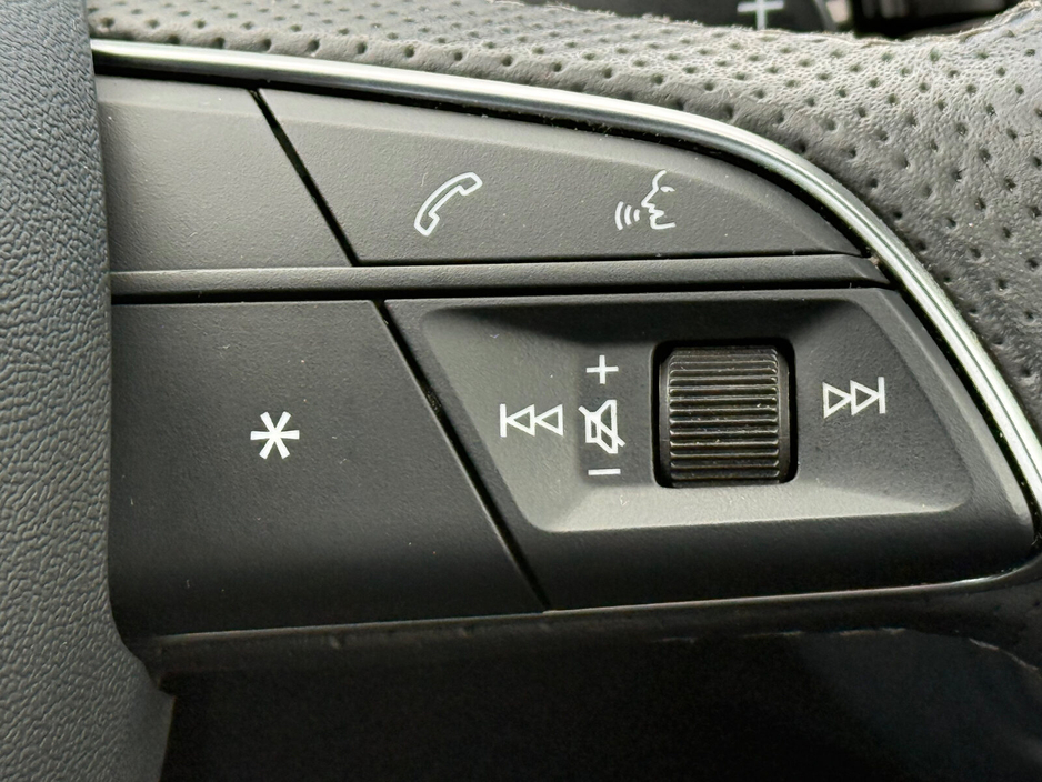 2023 Audi Q5 - image 25
