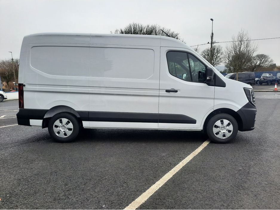 2026 Nissan Interstar L2H2 130 SV PREMIUM