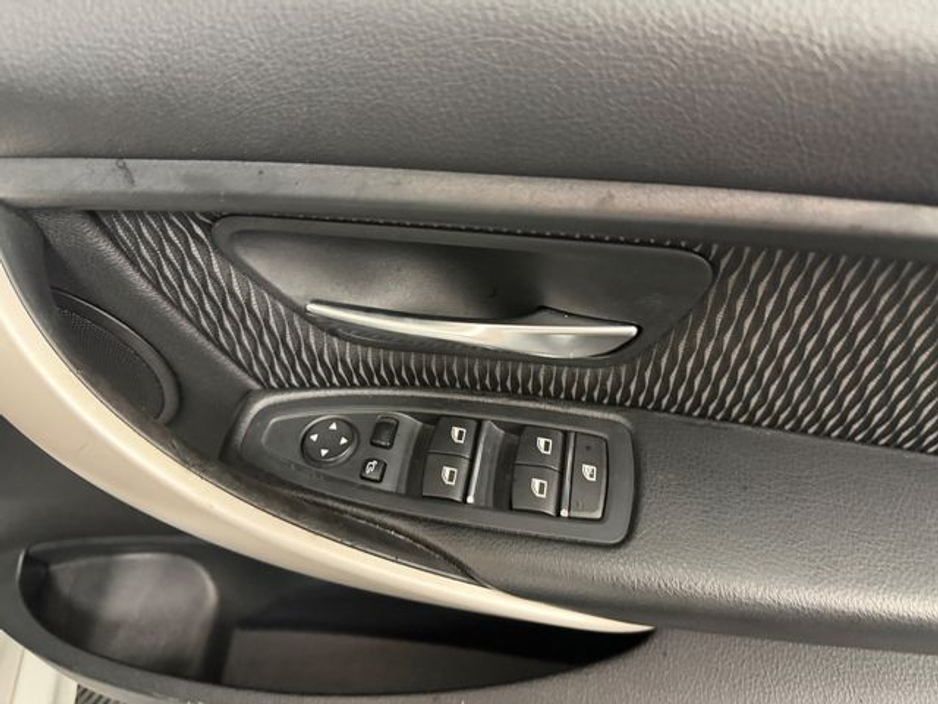 2016 BMW 3 Series 2016 320D Automatic €20,777