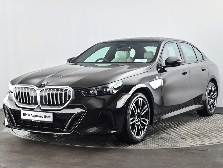 2024 BMW 5 Series 520i M Sport Saloon €59,900