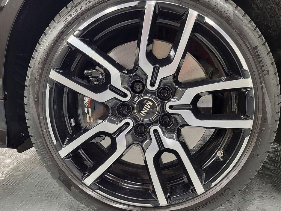 2025 MINI Hatch - image 14