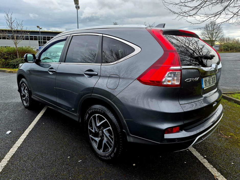2018 Honda CR-V - image 5