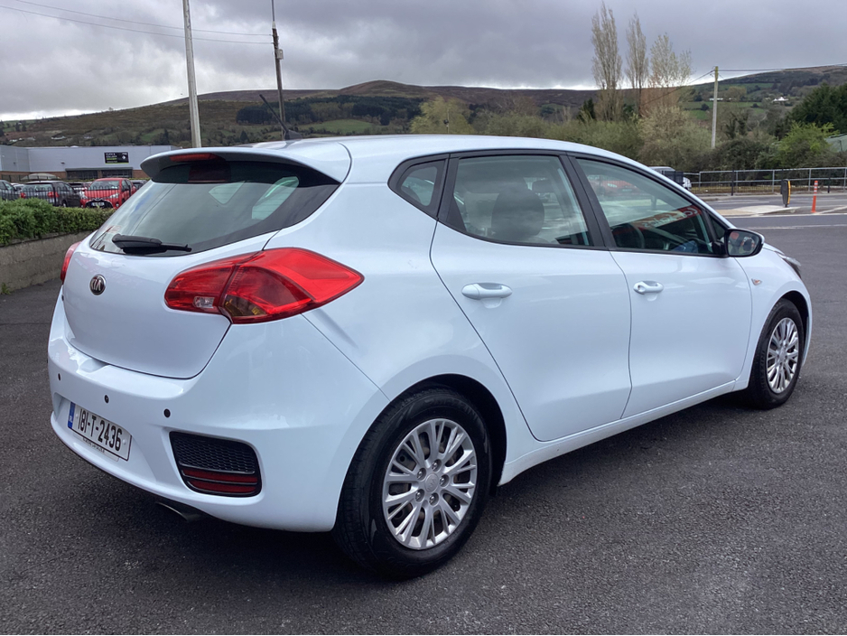 2018 Kia Ceed - image 4