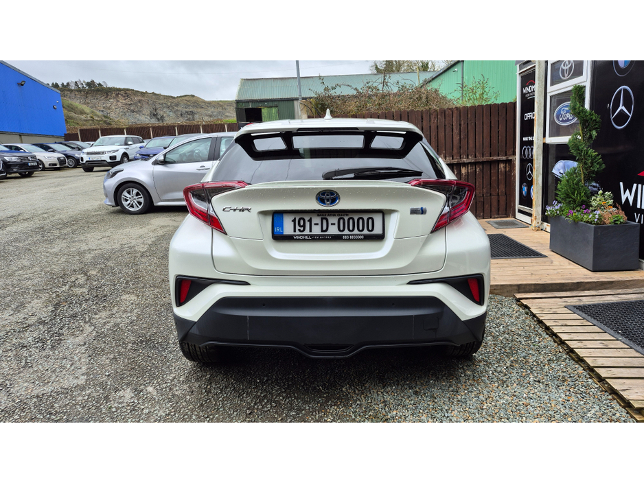 2019 Toyota C-HR - image 12