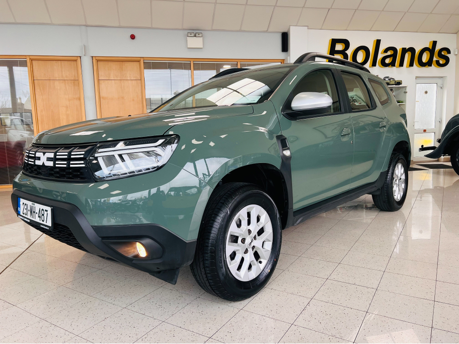 2023 Dacia Duster - image 10
