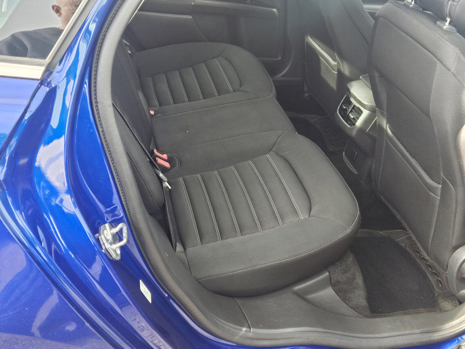 2015 Ford Mondeo - image 6