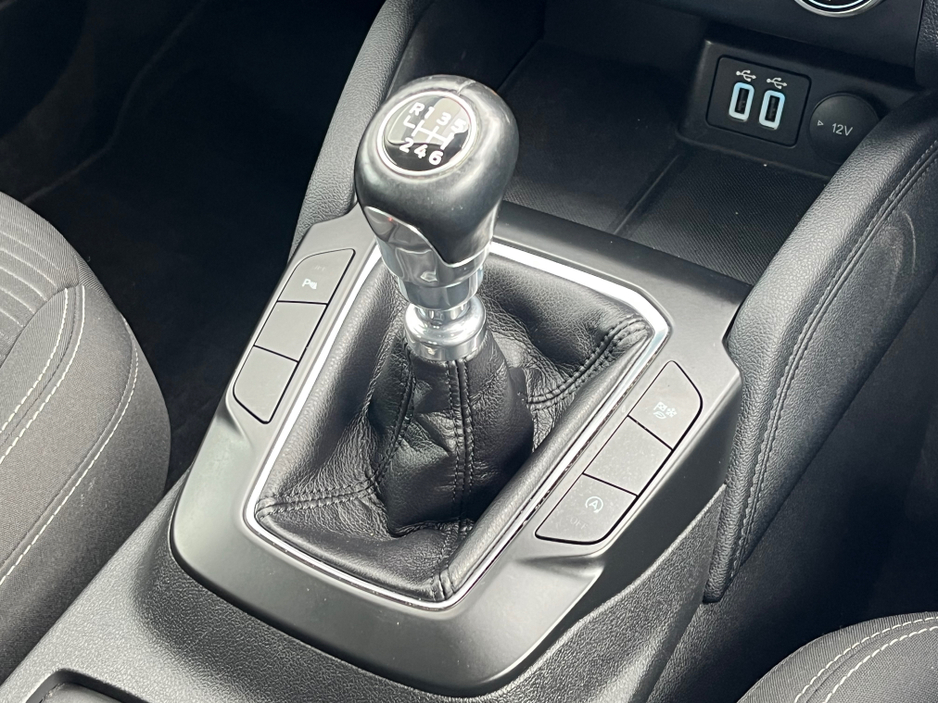 2022 Ford Kuga TITANIUM 5DR 1.5 TD 120 S6.2 M6 F