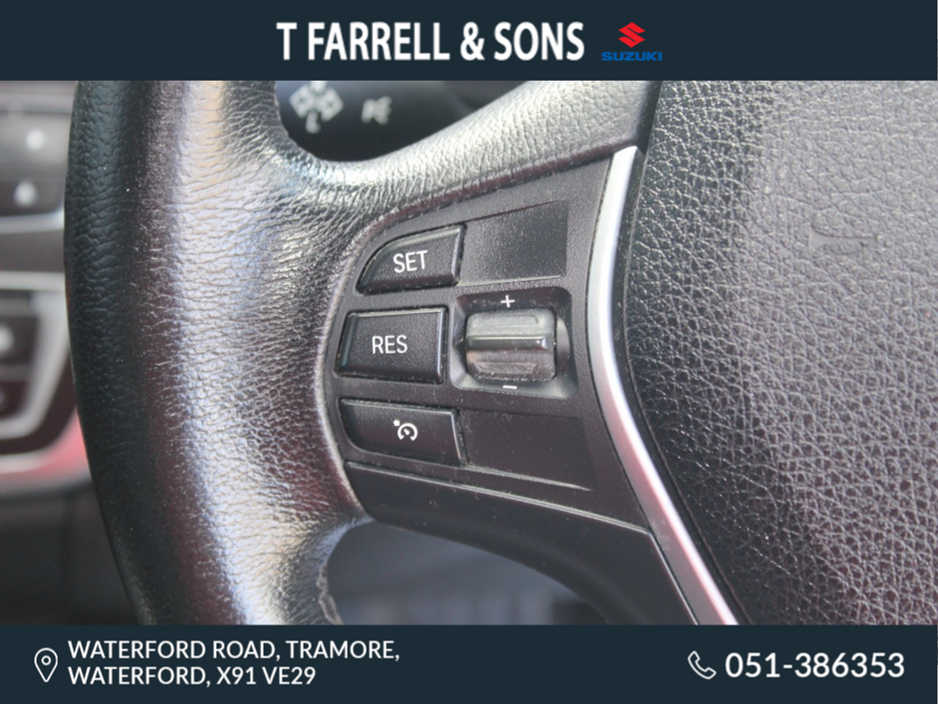 2012 BMW 3 Series - image 16