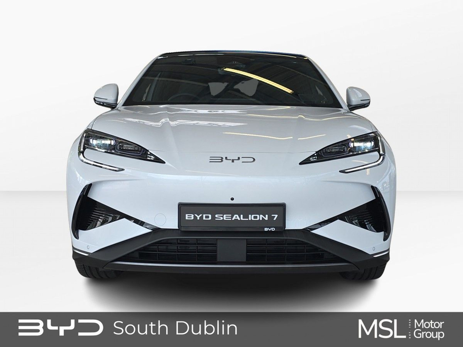 2026 BYD Sealion 7 - image 8