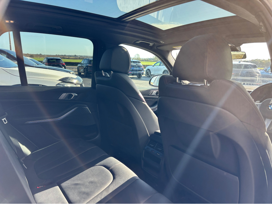 2021 BMW X5 - image 16