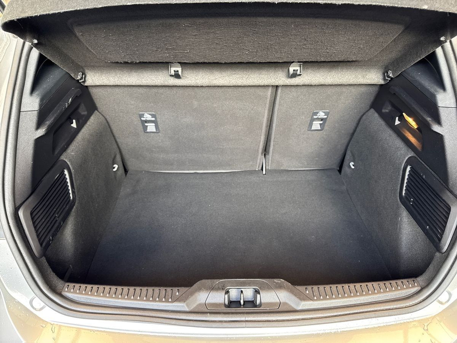 2025 Ford Focus - image 9