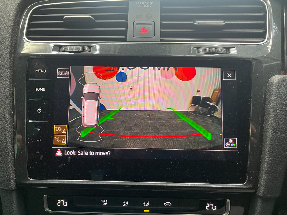 2019 Volkswagen Golf - image 18