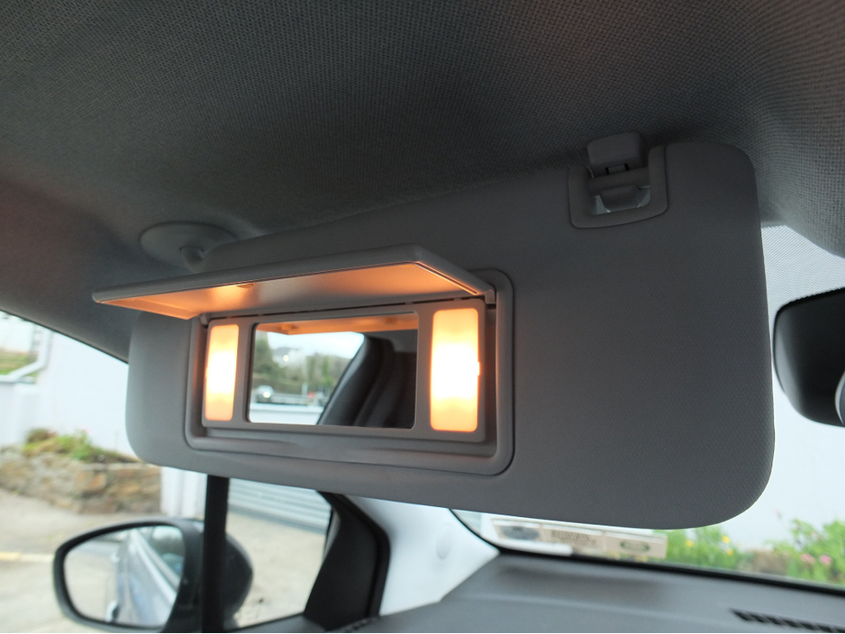 2022 Opel Crossland X MY21-SC-1.5 110PS-DS 110PS-DSL-6SP 5DR €15,995