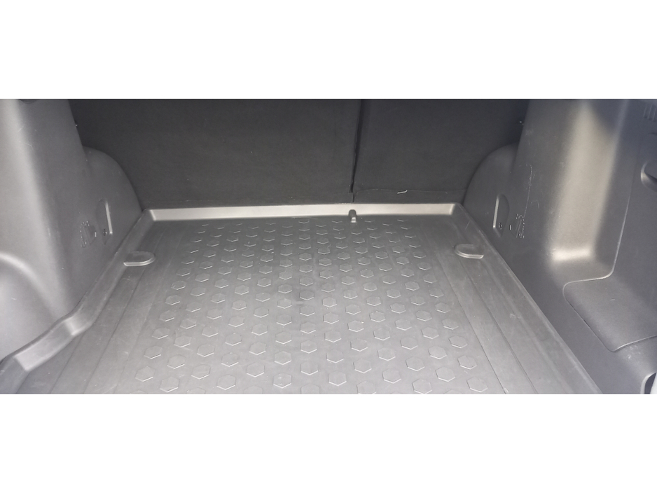 2018 Dacia Duster - image 22