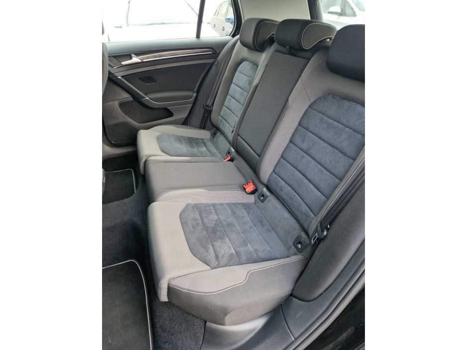 2015 Volkswagen Golf 1.4 TSI Highline Auto €14,450