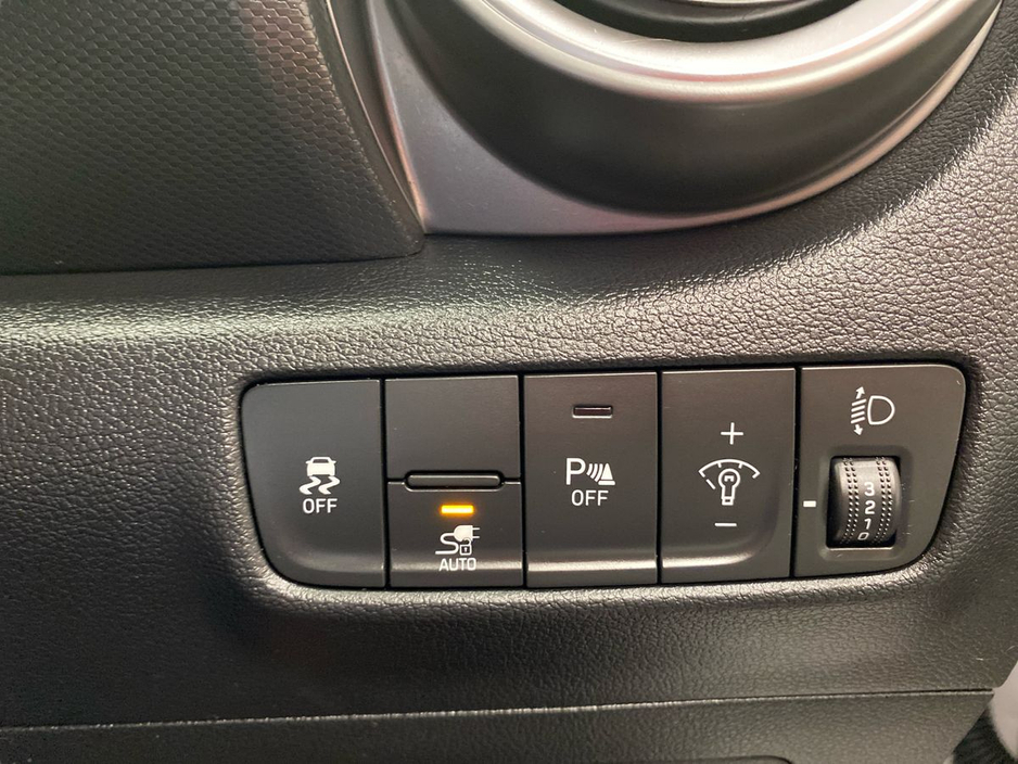 2023 Hyundai Kona - image 21