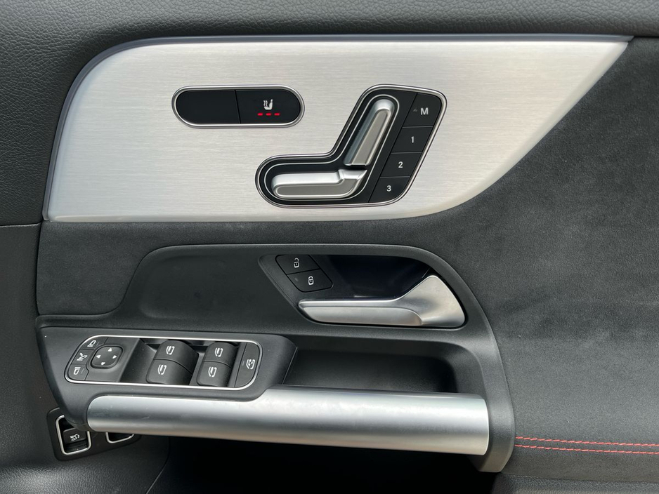 2024 Mercedes-Benz GLA Class - image 21