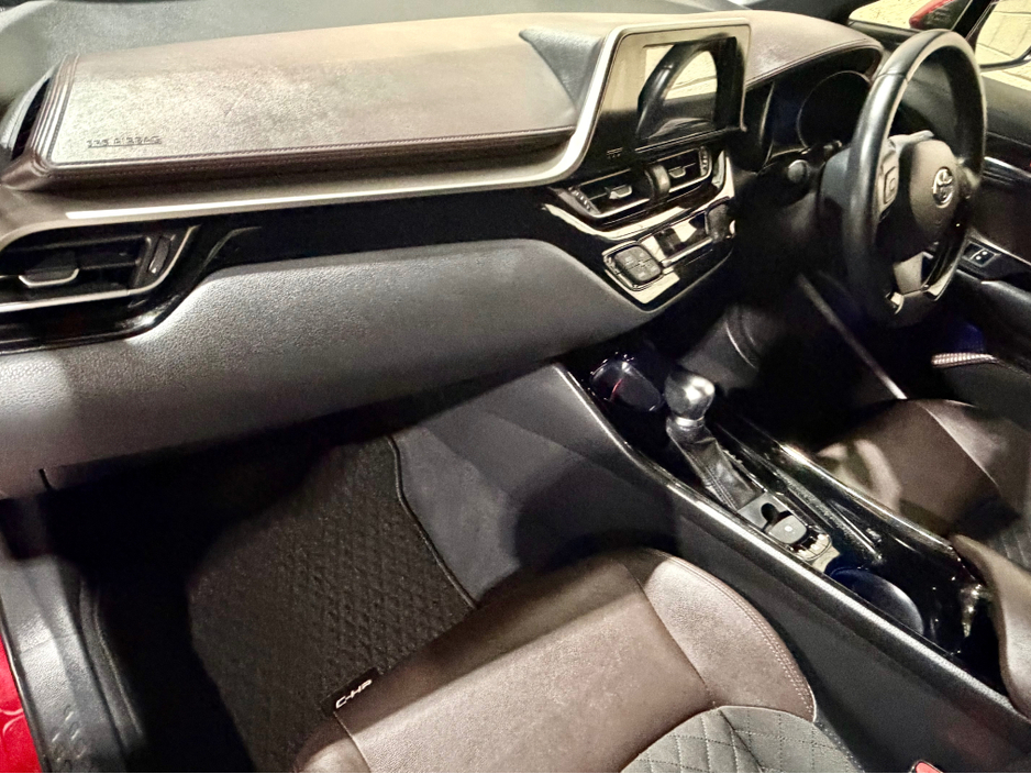 2017 Toyota C-HR G Spec €17,500