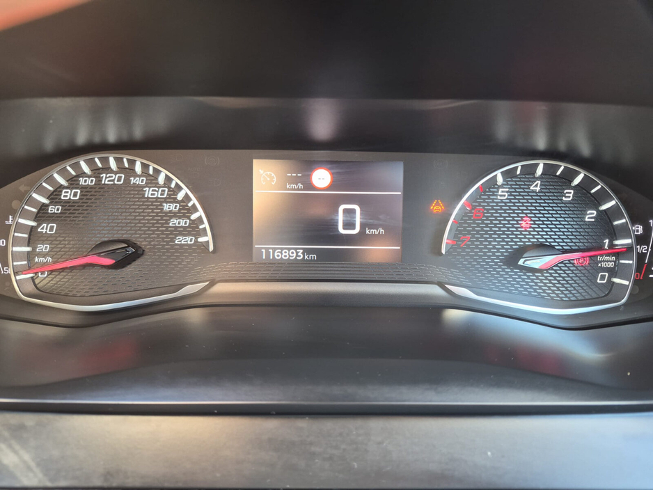 2020 Peugeot 208 1.2 Puretech 75 bhp Active €9,950