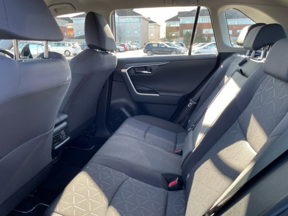 2022 Toyota Rav4 - Luna Edition - 2.5 Hybrid - Automatic - 1 Previous Owner - NCT Approved 2028 - EUR 200 Road Tax // Remote Central Locking // Front Electric Windows // Rear Electric Windows // Electric Mirrors // Po €35,899