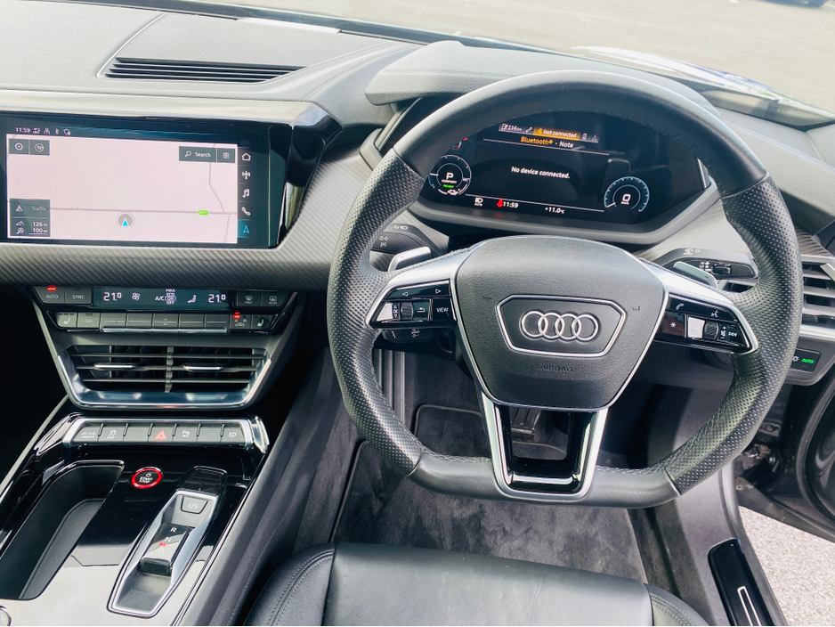 2022 Audi e-tron - image 12