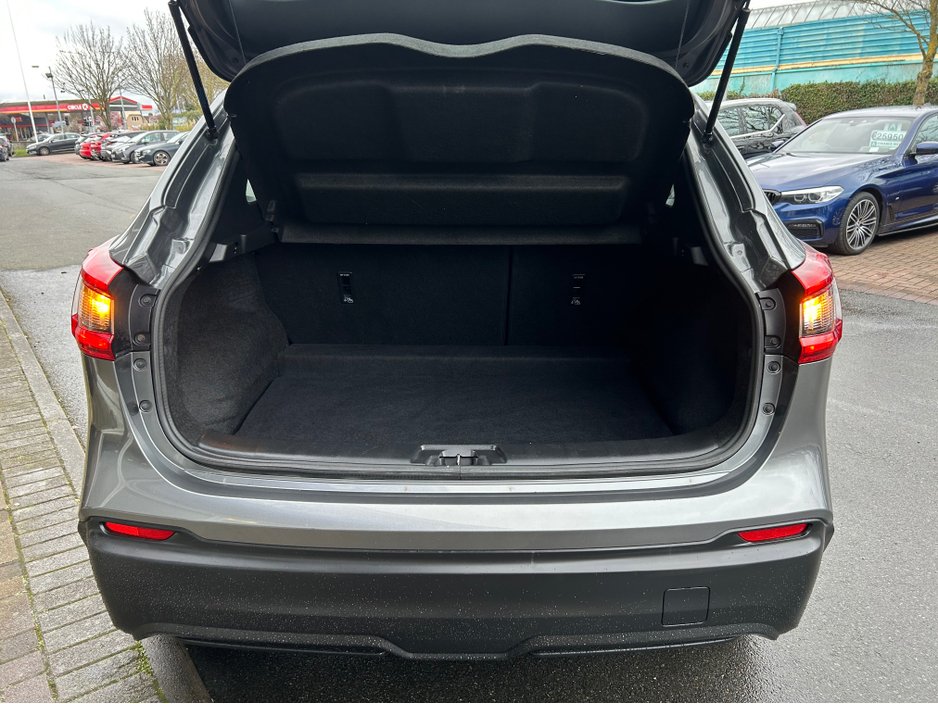 2019 Nissan Qashqai - image 14