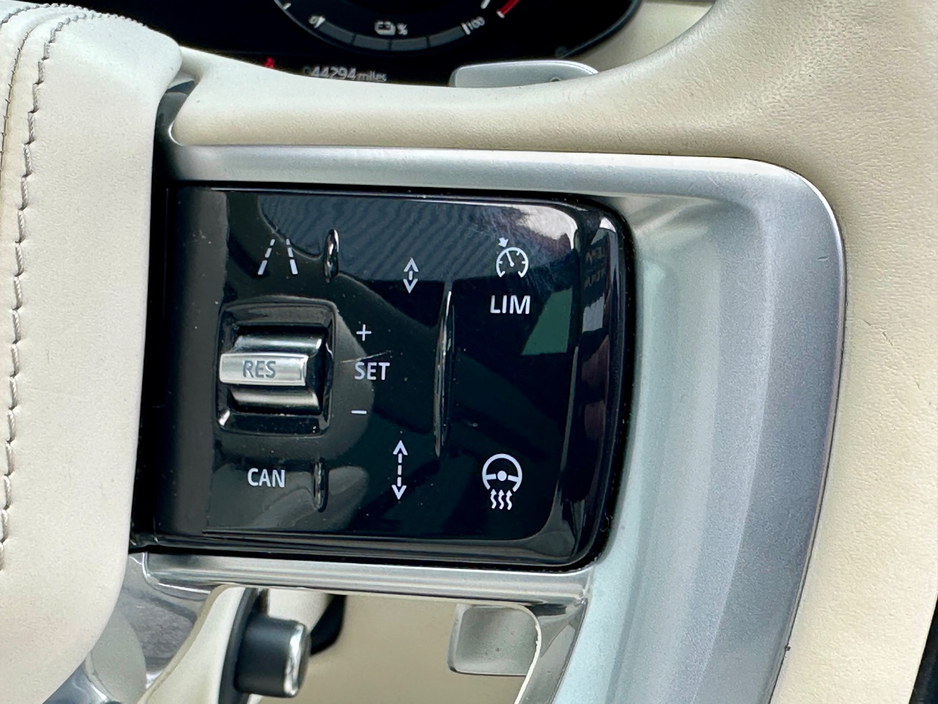 2023 Land Rover Range Rover Sport - image 13