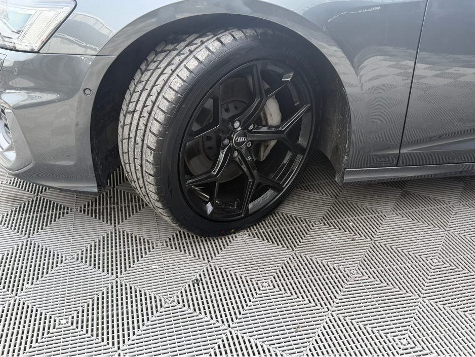 2024 Audi A6 - image 13