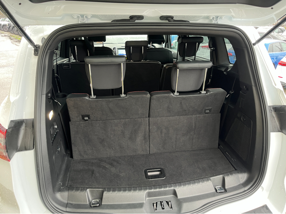 2023 Ford S-Max 7 SEATER AUTOMATIC ST-LINE 2.5 HYBRID PETROL //HIGH SPEC//HEATED SEATS AND STEERING WHEEL//ELECTRIC HALF LEATHER SEATS//REVERSE CAMERA//KEYLESS ENTRY//SAT NAV// €37,950