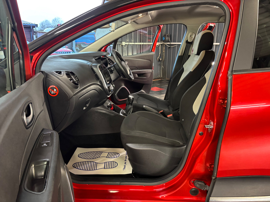 2019 Renault Captur - image 15