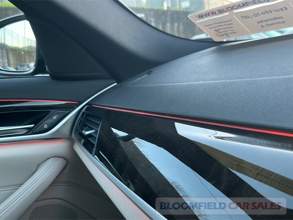 2017 BMW 5 Series MSPORT , SUNROOF // IMMACULATE €28,950