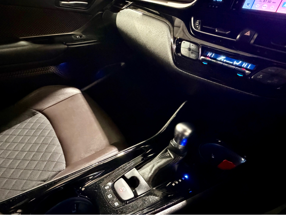 2017 Toyota C-HR G Spec €17,500