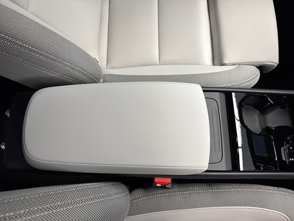 2026 Volvo EX40 ULTRA EXT RANGE *1.9% APR* €100 PER WEEK ON PCP €55,995