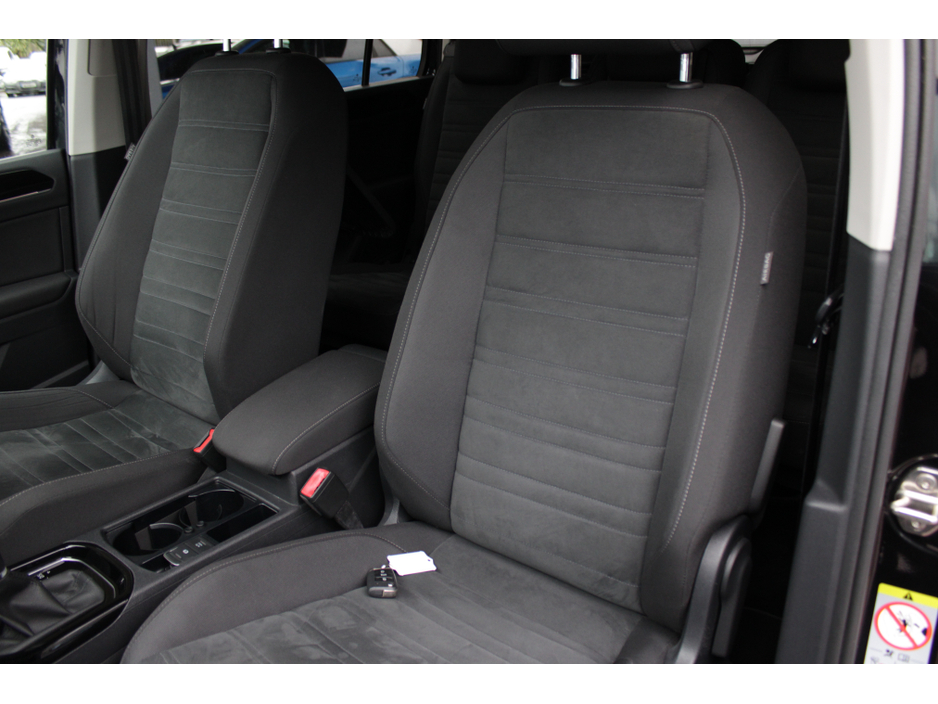 2019 Volkswagen Touran 2.0TDI 150BHP HIGHLINE 7 SEATER 5DR MPV AUTO // 1 OWNER WITH ONLY 99, 000 KM'S // BUY WITH CONFIDENCE AA AND SIMI APPROVED DEALER 2026 // FINANCE ARRANGED // ALL TRADE INS WELCOME // €23,950