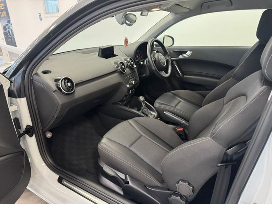 2017 Audi A1 1.0TFSI 95HP S Tronic €13,950