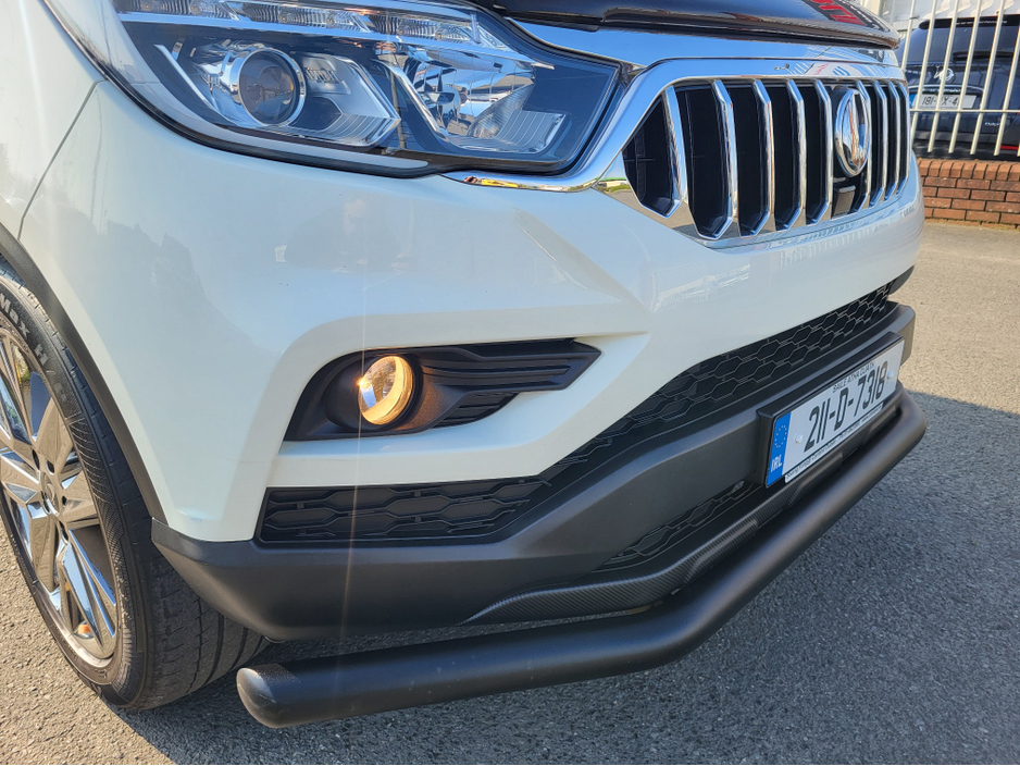 2021 Ssangyong Musso - image 12