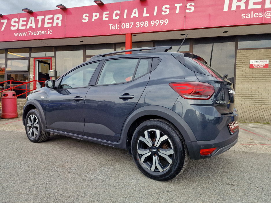 2023 Dacia Sandero Stepway - image 6