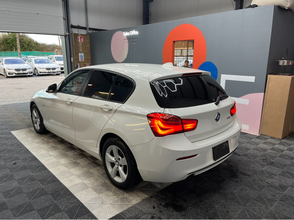 2016 BMW 1 Series - image 4