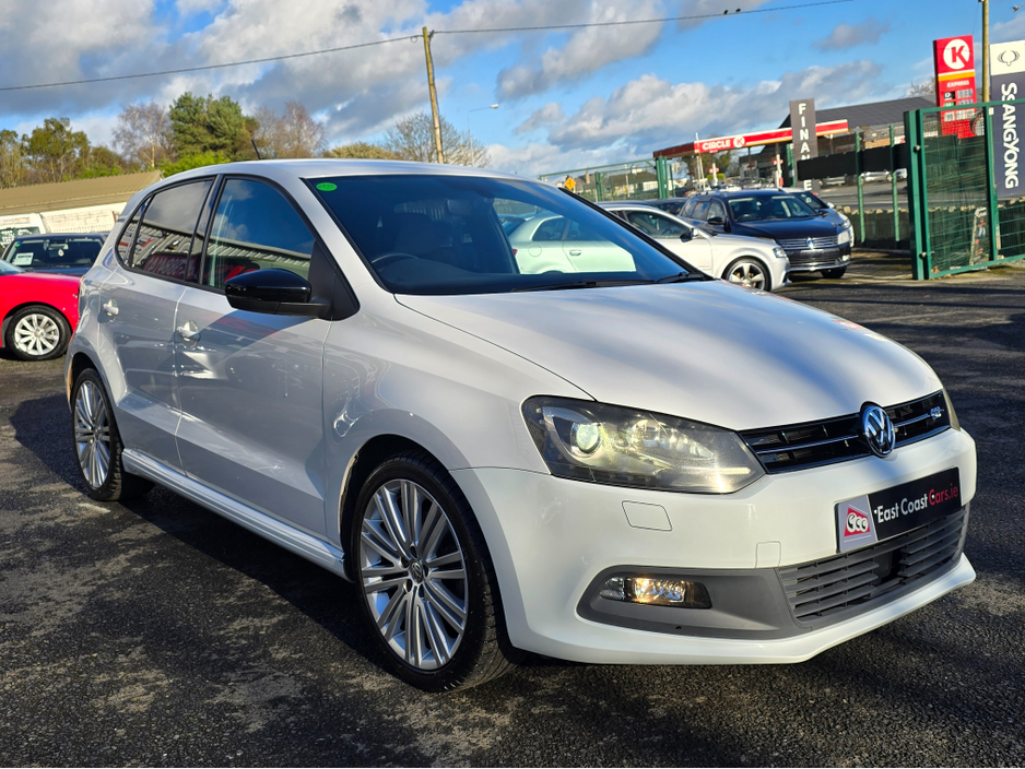 2015 Volkswagen Polo ( 152 )1.4 GT 150BH HI SPEC HIGHLINE EDITION - ALCANTARA SEATS - REV CAMERA - €12,950