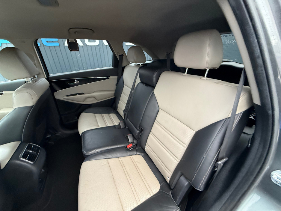 2018 Kia Sorento K2 - 2.2 DIESEL - MANUAL - 7 SEATS - 12M WARRANTY - CAR: €20,950
