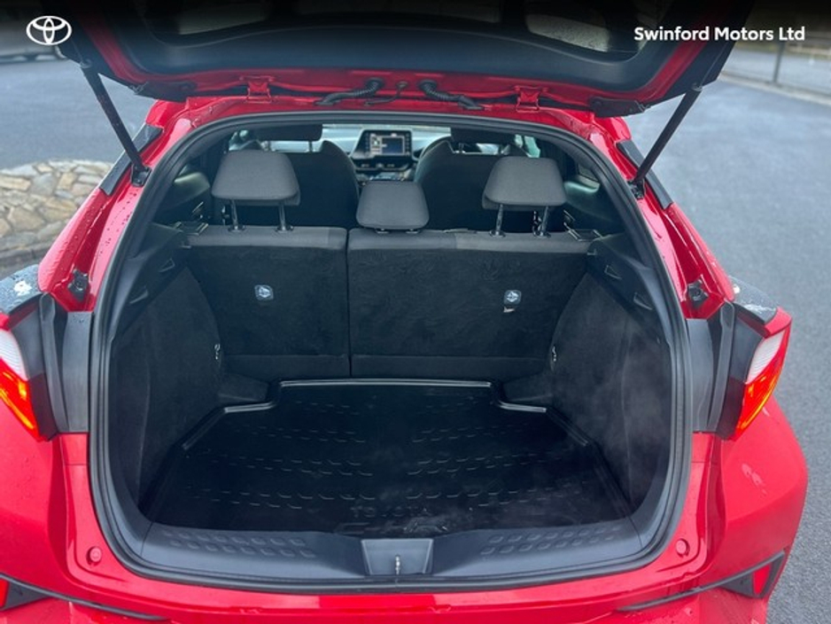 2021 Toyota C-HR 1.8 HYBRID SPORTMONO 4DR SPORT AUTO €24,950