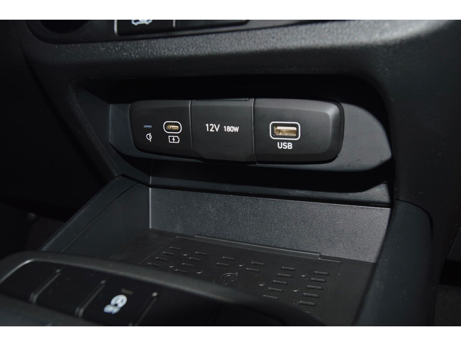 2024 Hyundai i10 i10 Deluxe Plus Auto €21,995