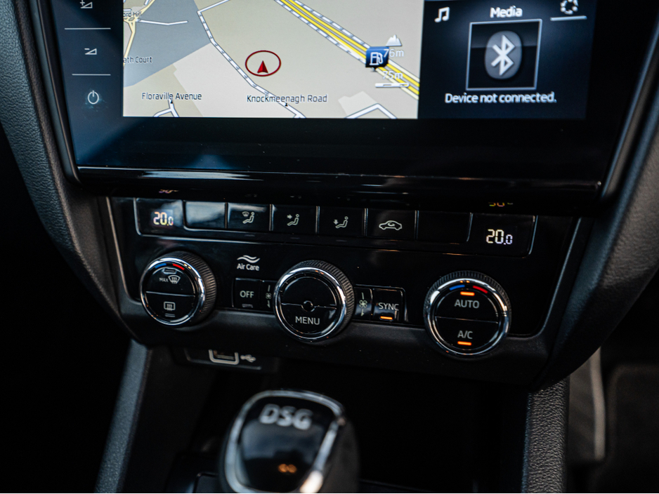 2018 Skoda Octavia - image 23